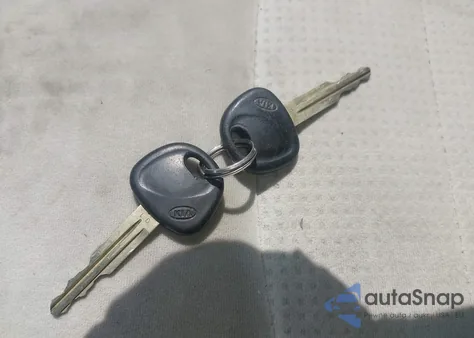 2009 Kia Spectra Ex from USA, damaged, VIN KNAFE222895587602